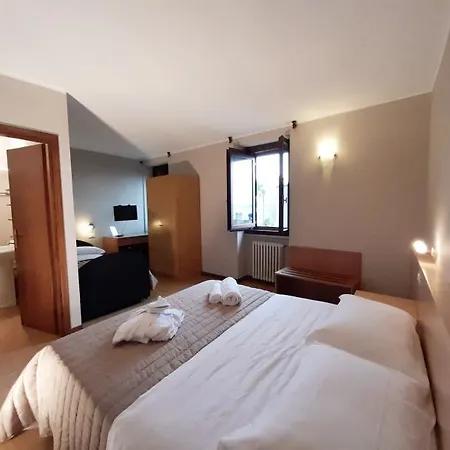 Hotel Touring 3*